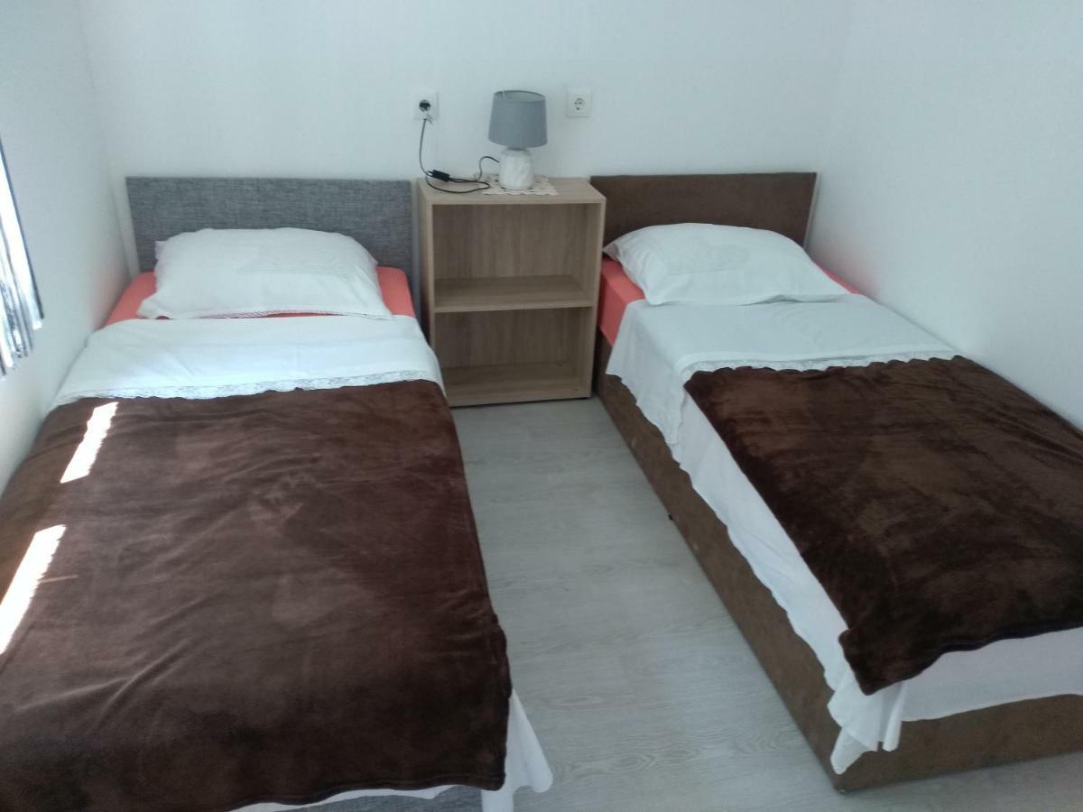 Danijel Apartment Novi Vinodolski Luaran gambar